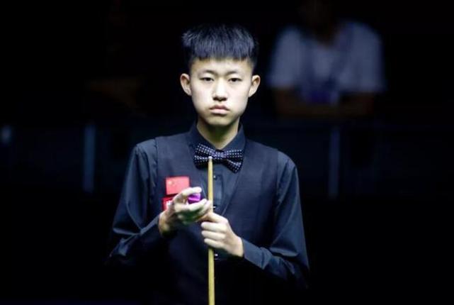 通过结合双 通过结合双