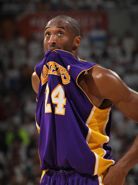 遭遇严重伤 遭遇严重伤