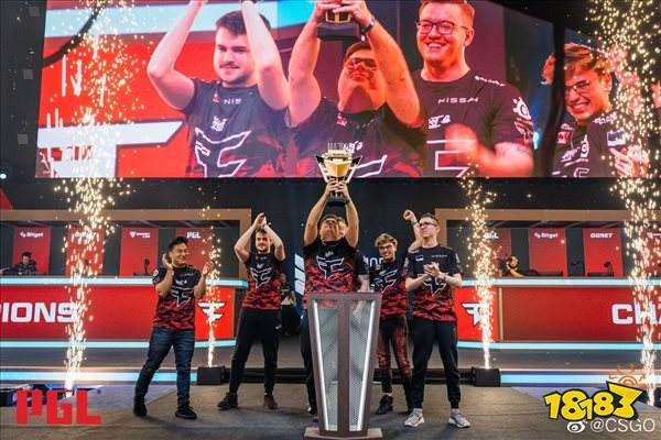 有一群人以 有一群人以