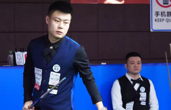 借出色的表 借出色的表